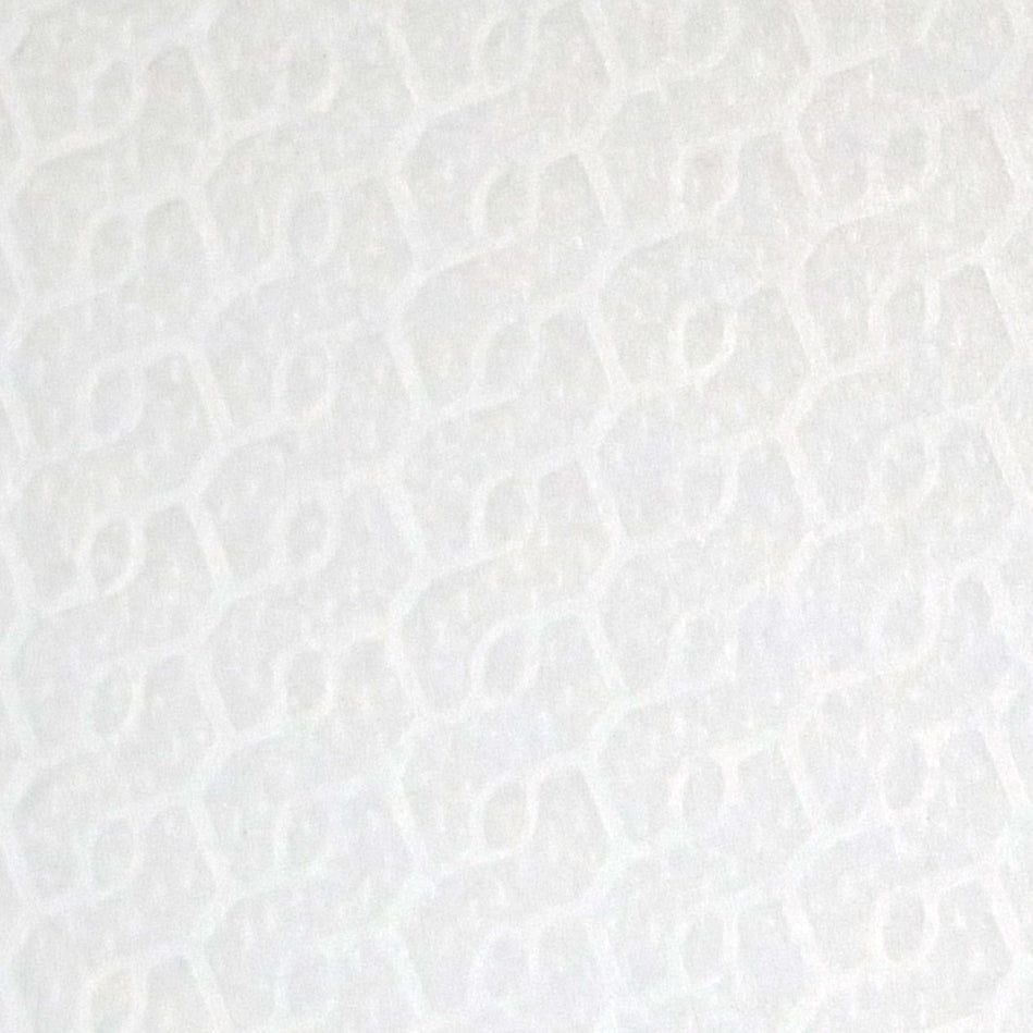 AirlaidEmbossedCloseup