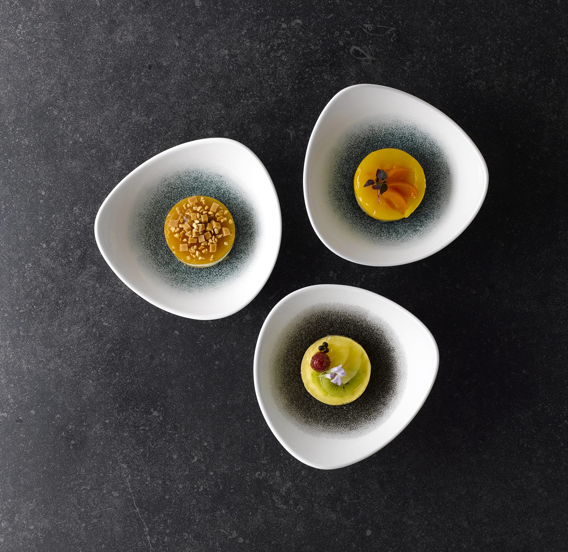 RAKU CP TRIANGLE DESSERT TRIO 2