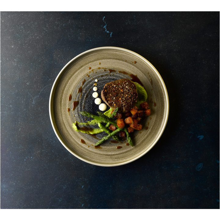 STONECAST AQUEOUS BAYOU WALLED PLATE FILLET OF BEEF AND VEG