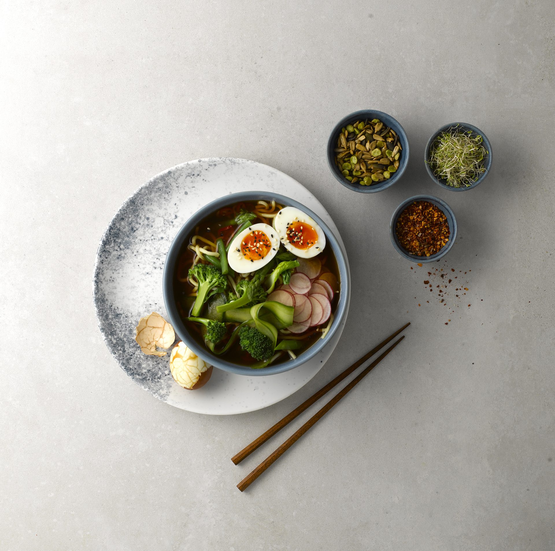 STUDIO PRINTS HAZE WITH NOURISH BOWLS RAMEN BOWL OVER HEAD