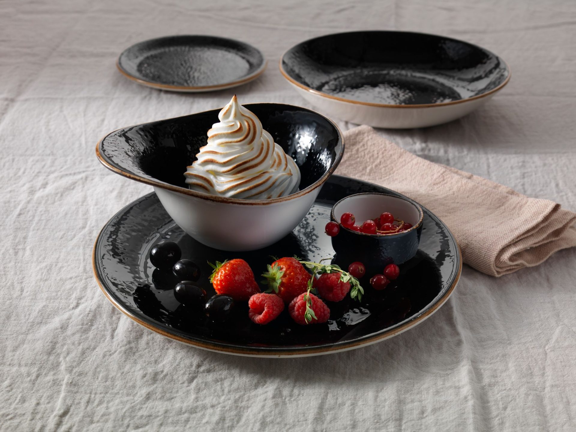 Craft Liquorice Bowl 13cm 5" 4.2oz - Image 3