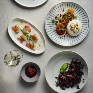 ERA ENVISAGE DELTA EMERGE FISH CARPACCIO, CAULIFLOWER STEAK, BURRATA NO NAPKIN