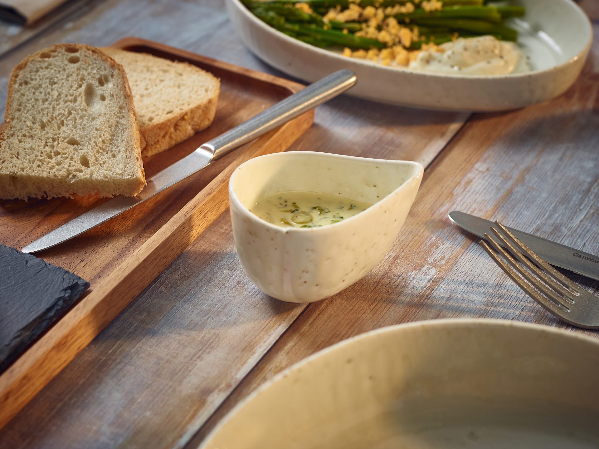 Kozo Porcelain Shiro Jug 10cl/ 3.5oz - Image 2