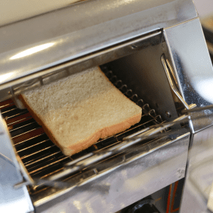 Conveyor Toaster for Hotel breakfast service equipment 