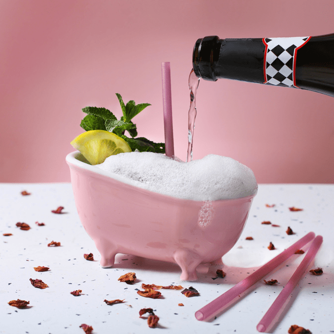 Pink Bathtub Tiki Mug 10oz / 284ml - Image 2