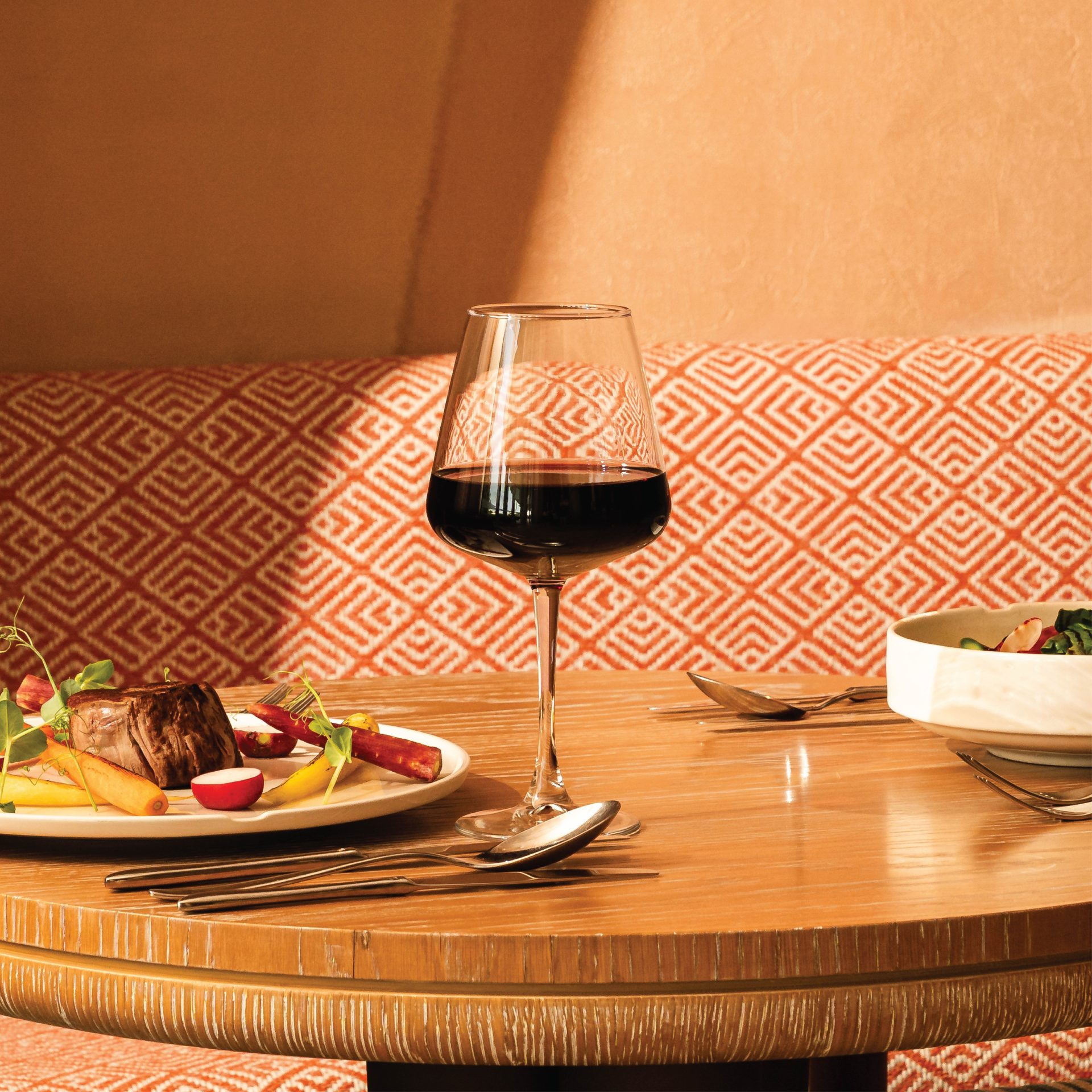 Colmar Wine Glass 47cl/ 16.5oz - Image 4