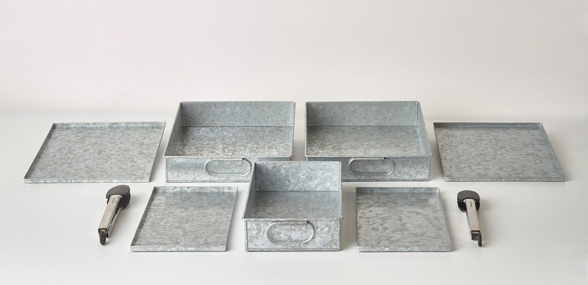 Galvanised Steel Low Display Tray GN 1/2 - Image 4
